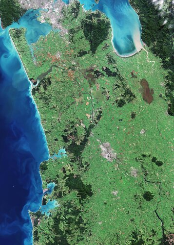 Captured on 7 May 2024, this Copernicus Sentinel-2 image shows part of New Zealand’s North Island.