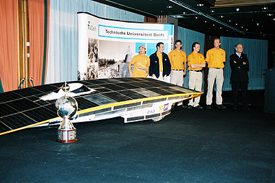 Winners of the World Solar Challenge 2001