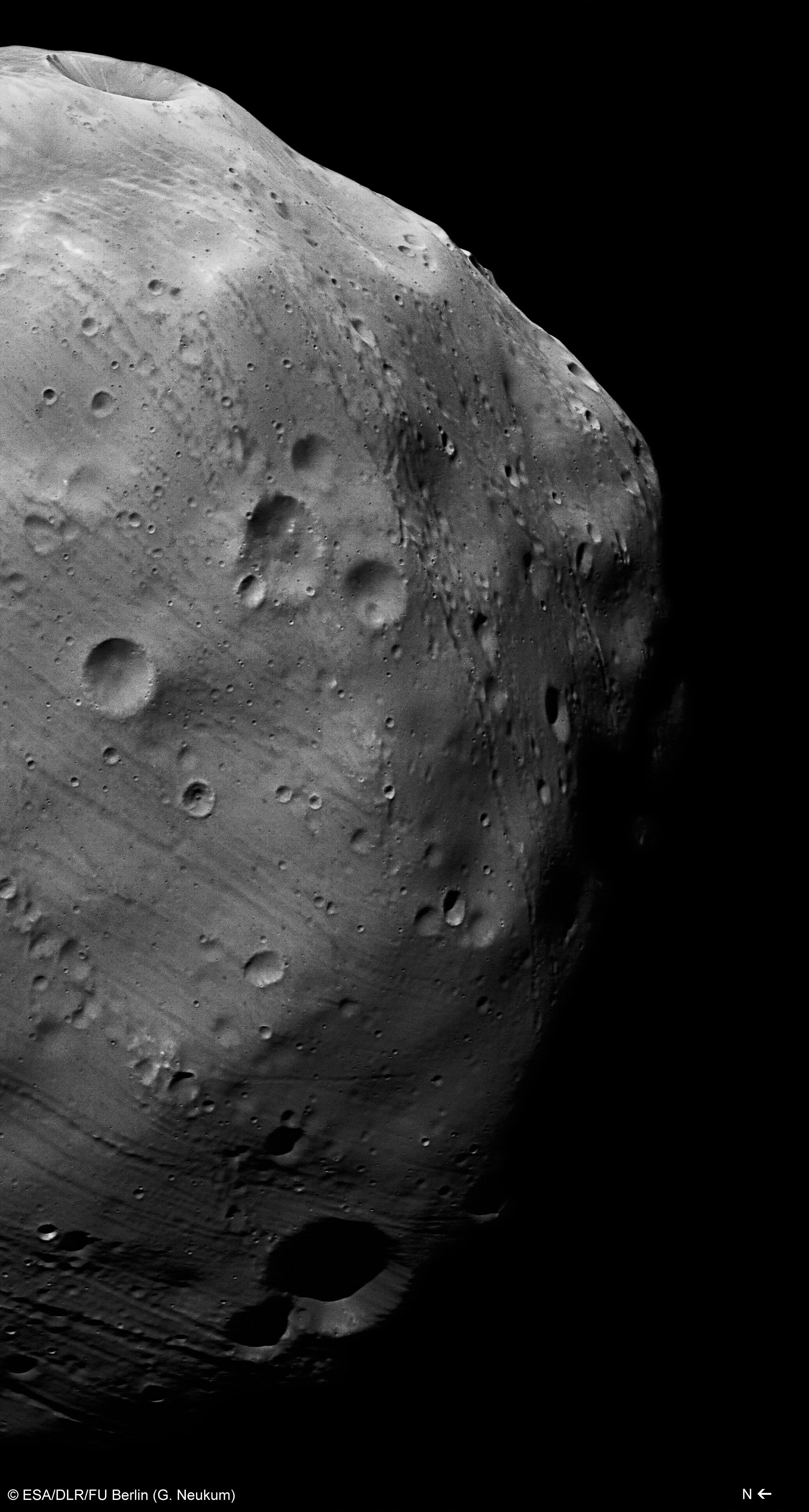 First up-close Mars moon pics unveiled | Network World2072 x 3872