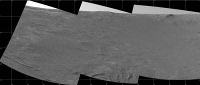 Une vue de l'intérieur du cratère Endurance, prise par Opportunity et transmise à la Terre par Mars Express. (crédit : NASA/JPL)