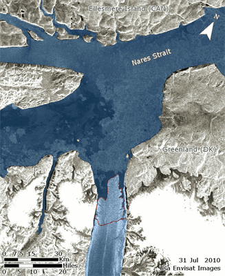 Giant iceberg enters Nares Strait