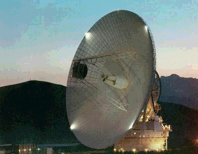Die 70m-Parabolantenne im kalifornischen Goldstone