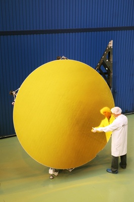 Fig. 5. Ka-Sat 2.6 m Ka band reflector