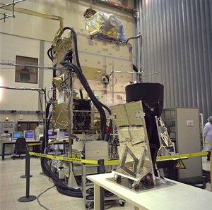 Artemis FM testing in ESTEC