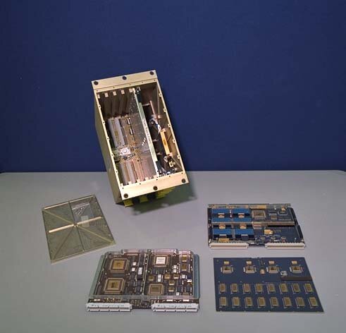 Ein Fault-Tolerant Computer (FTC), wie er auch schon seit 2000 auf der ISS zum Einsatz kommt