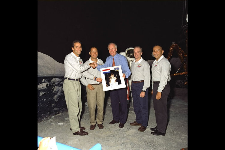 STS-84 crew visits Noordwijk Space Expo