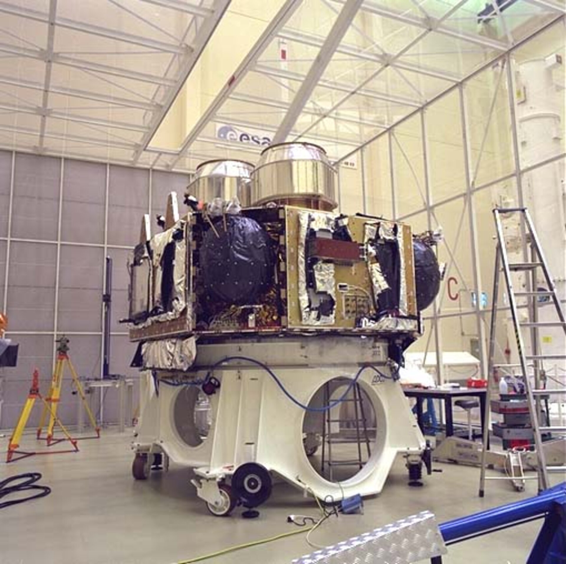 XMM Mirror Modules arrive at ESTEC