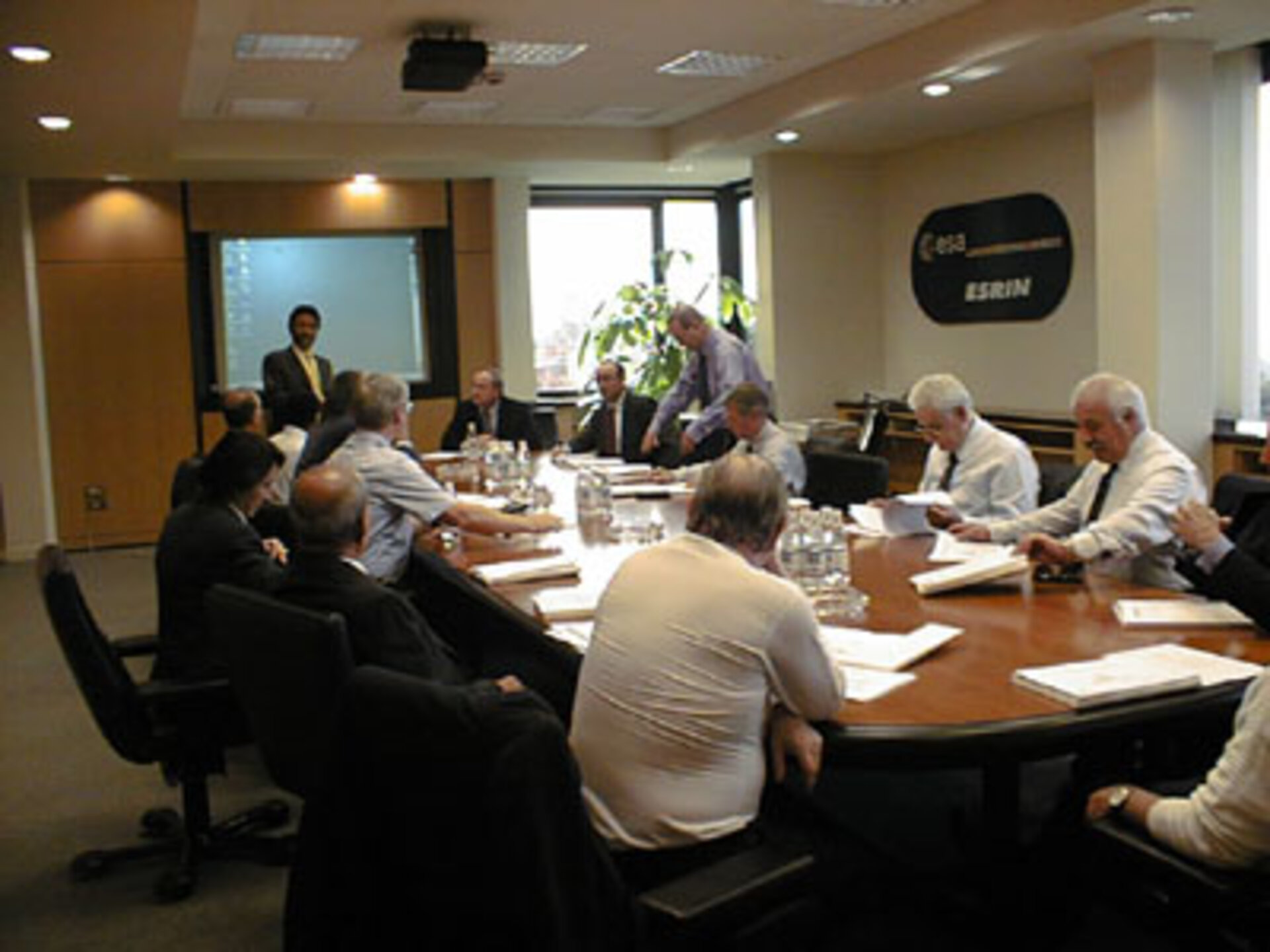 Delegates of the European Inter-parliamentary Conference on Space at ESA-ESRIN