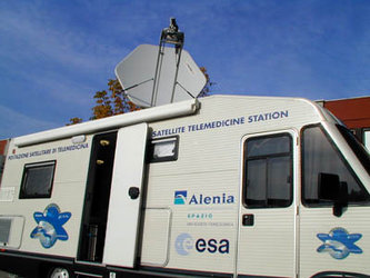 Satellite telemedicine station