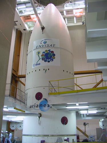 Ariane 5 shroud