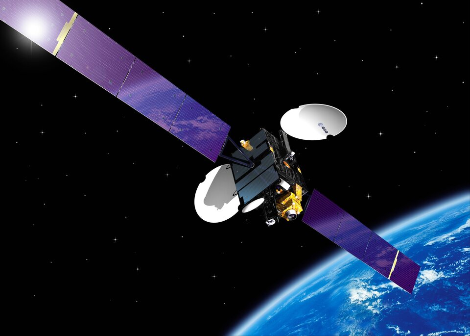 Artemis on ESAn kokeellinen tietoliikennesatelliitti. Tiedon välitys on eräs tavallisimmista avaruustekniikan käyttömuodoista.