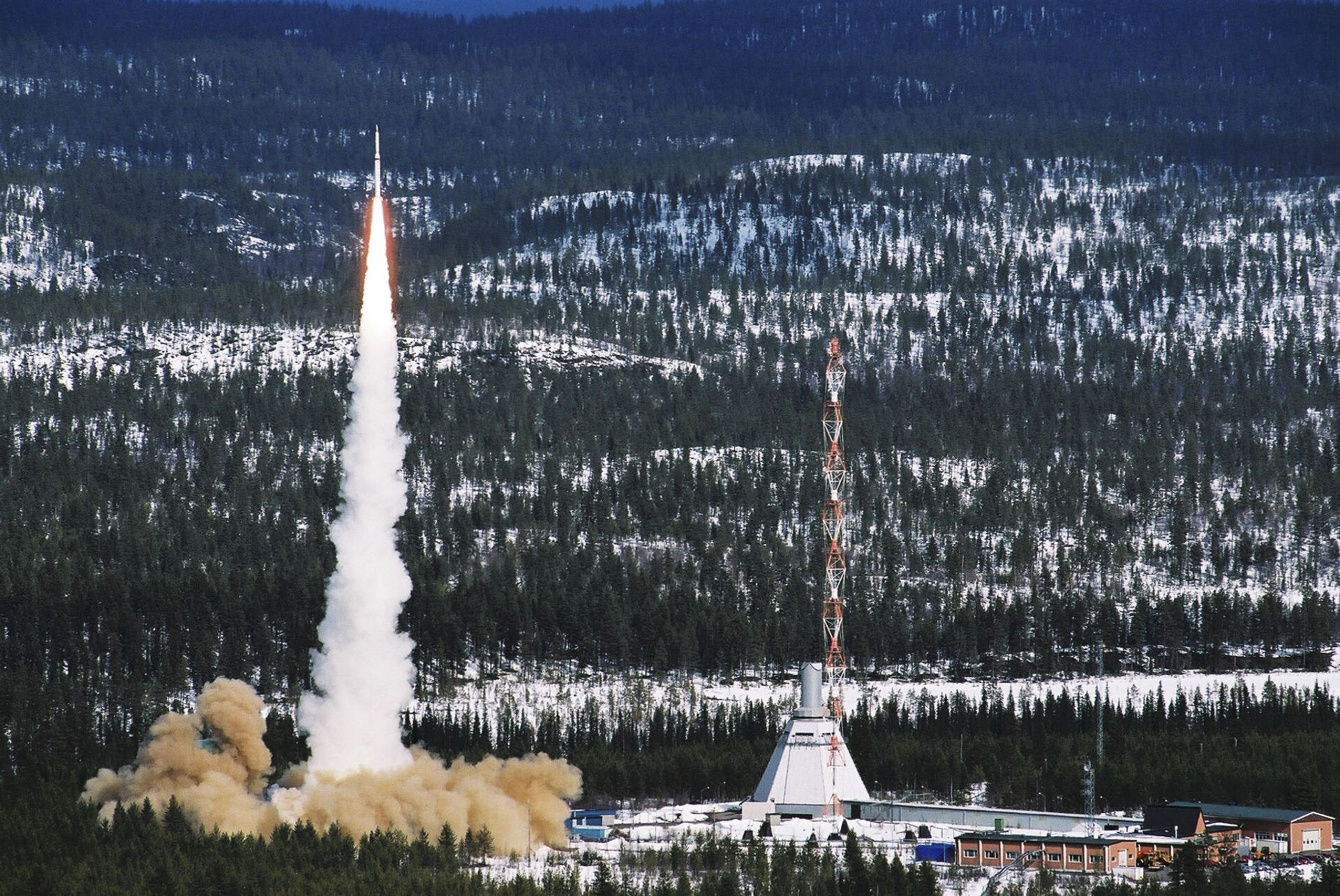 Maxus sounding rocket launch