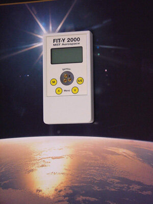 FIT Y 2000 ermittelt über einen Sensor die Fitness eines Menschen