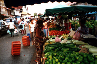 Der Markt von Cayenne in Französisch-Guyana.