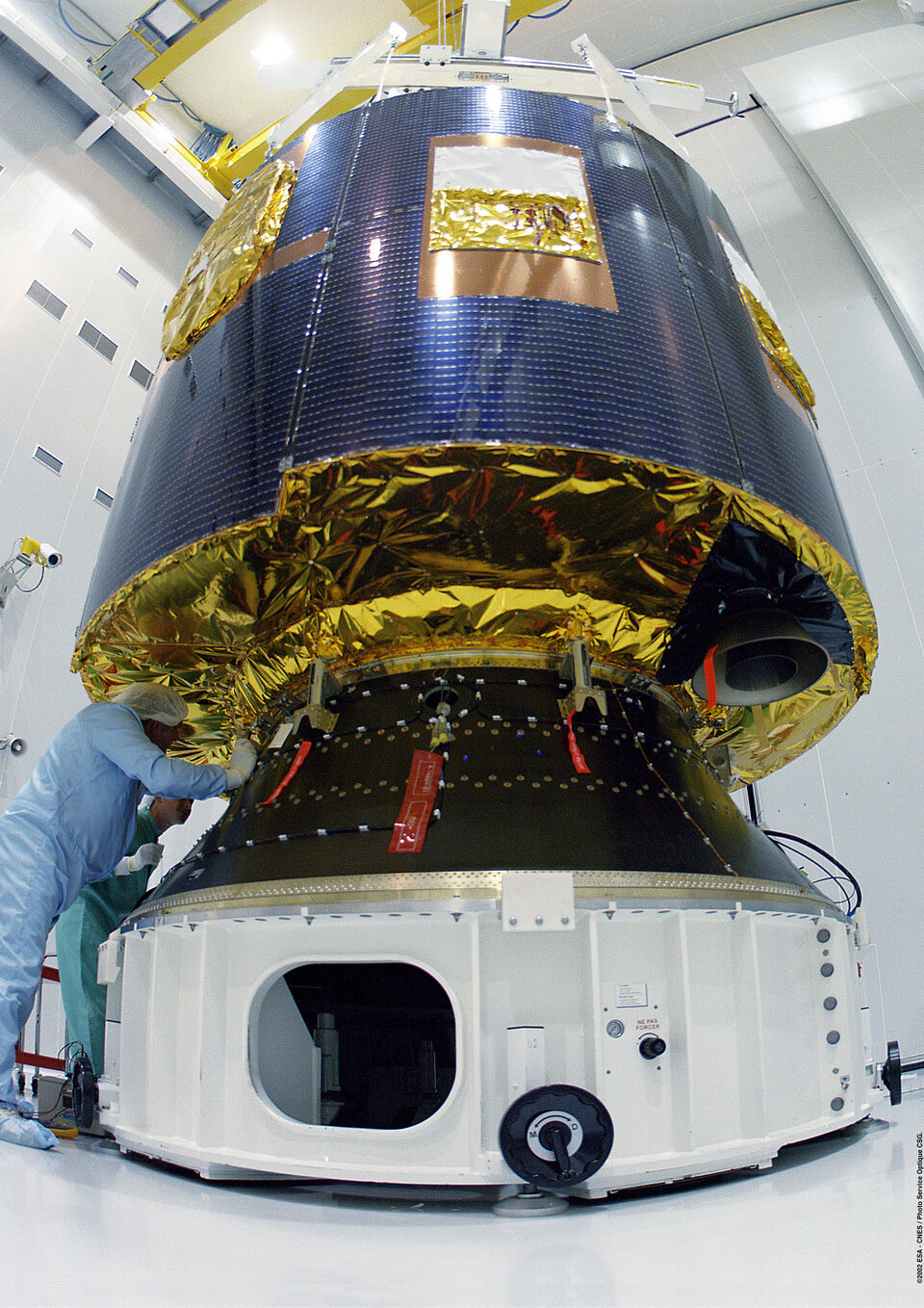 In de geostationaire baan draaien heel bijzondere satellieten, zoals de Europese weersatelliet Meteosat 8