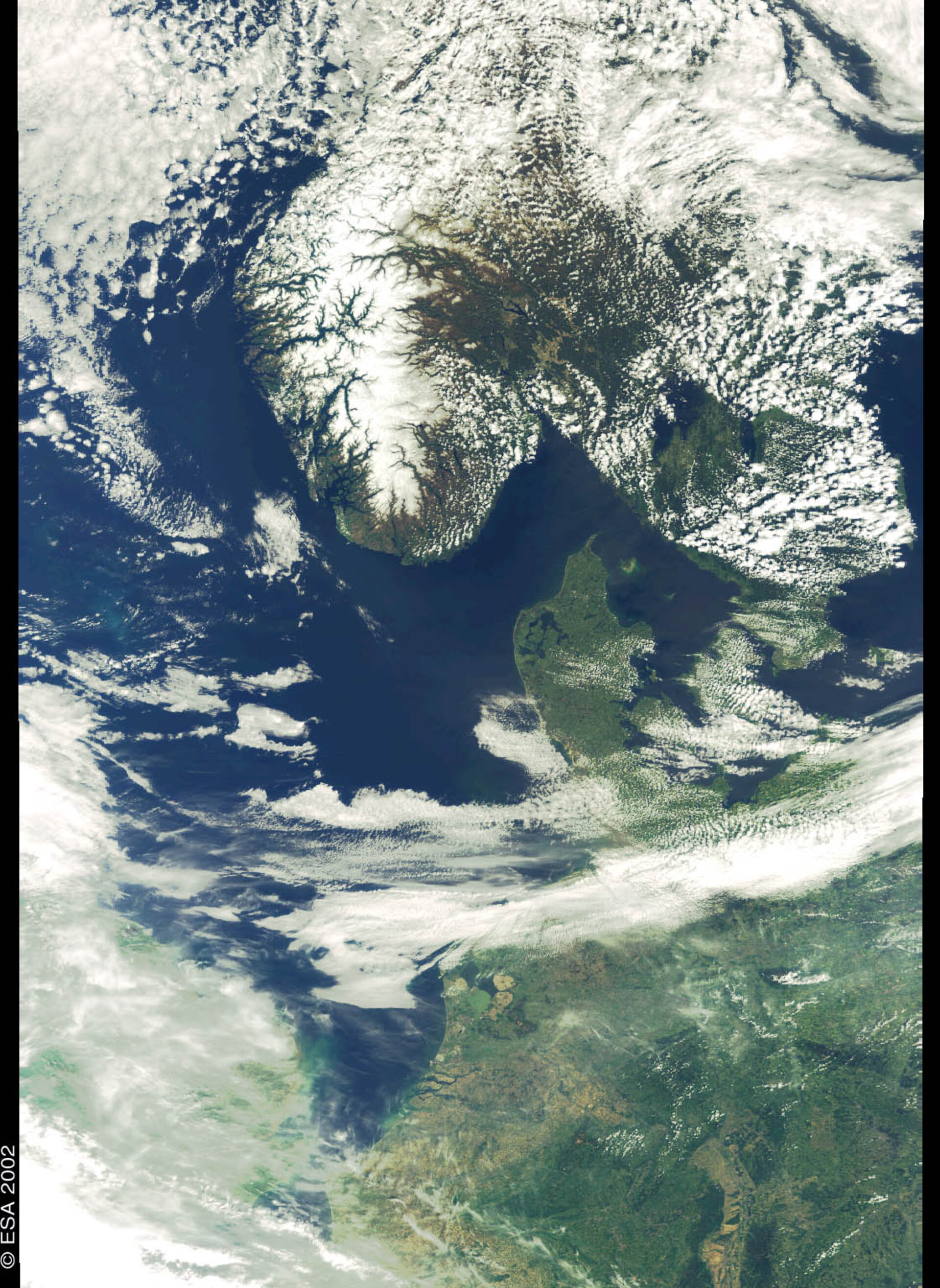 North Sea	- MERIS - 17 May 2002