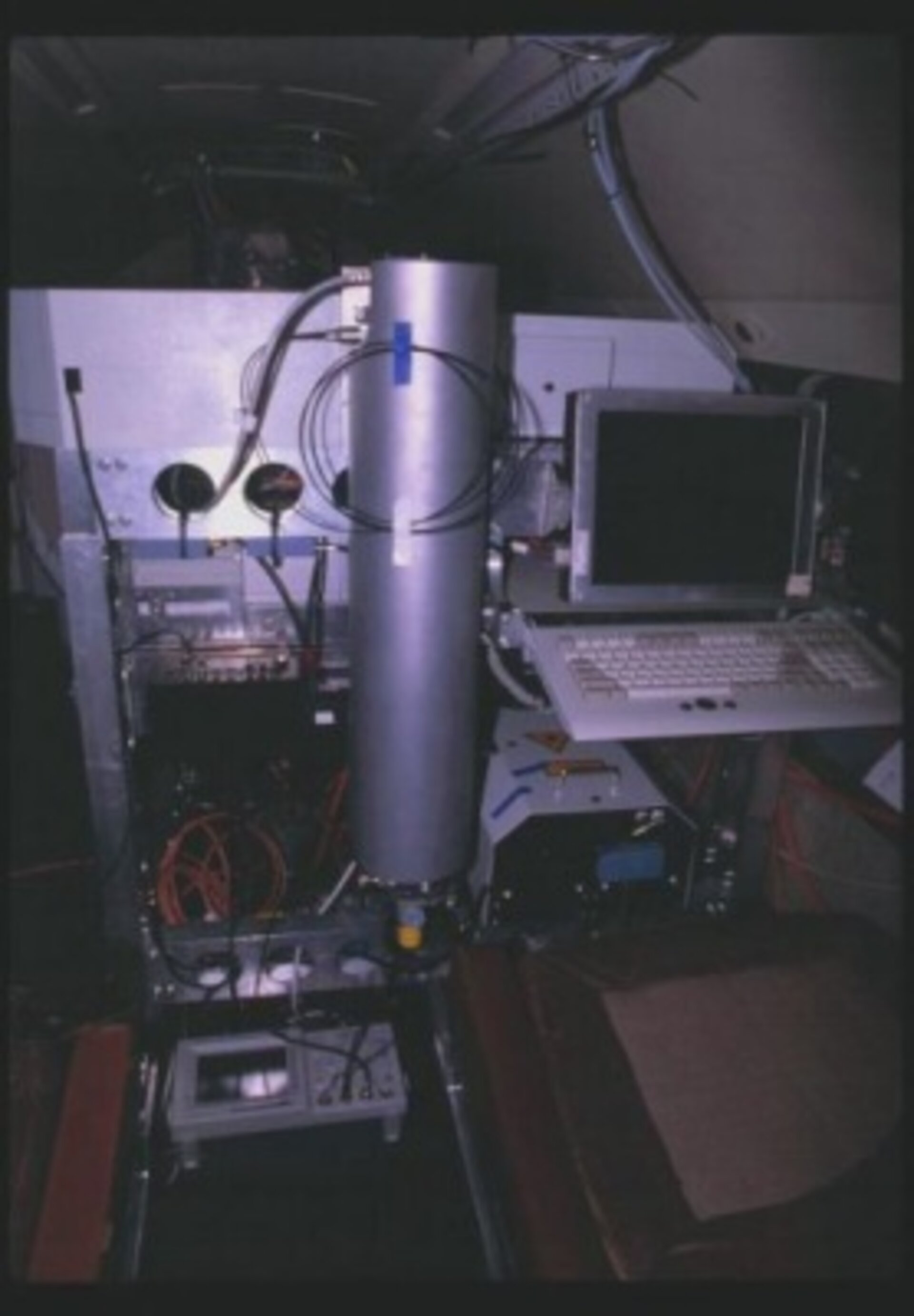The water vapour DIAL instrument installed in the Falcon aircraft