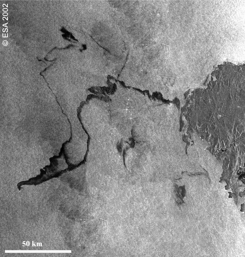 Envisat image of the oil spill from the Prestige tanker