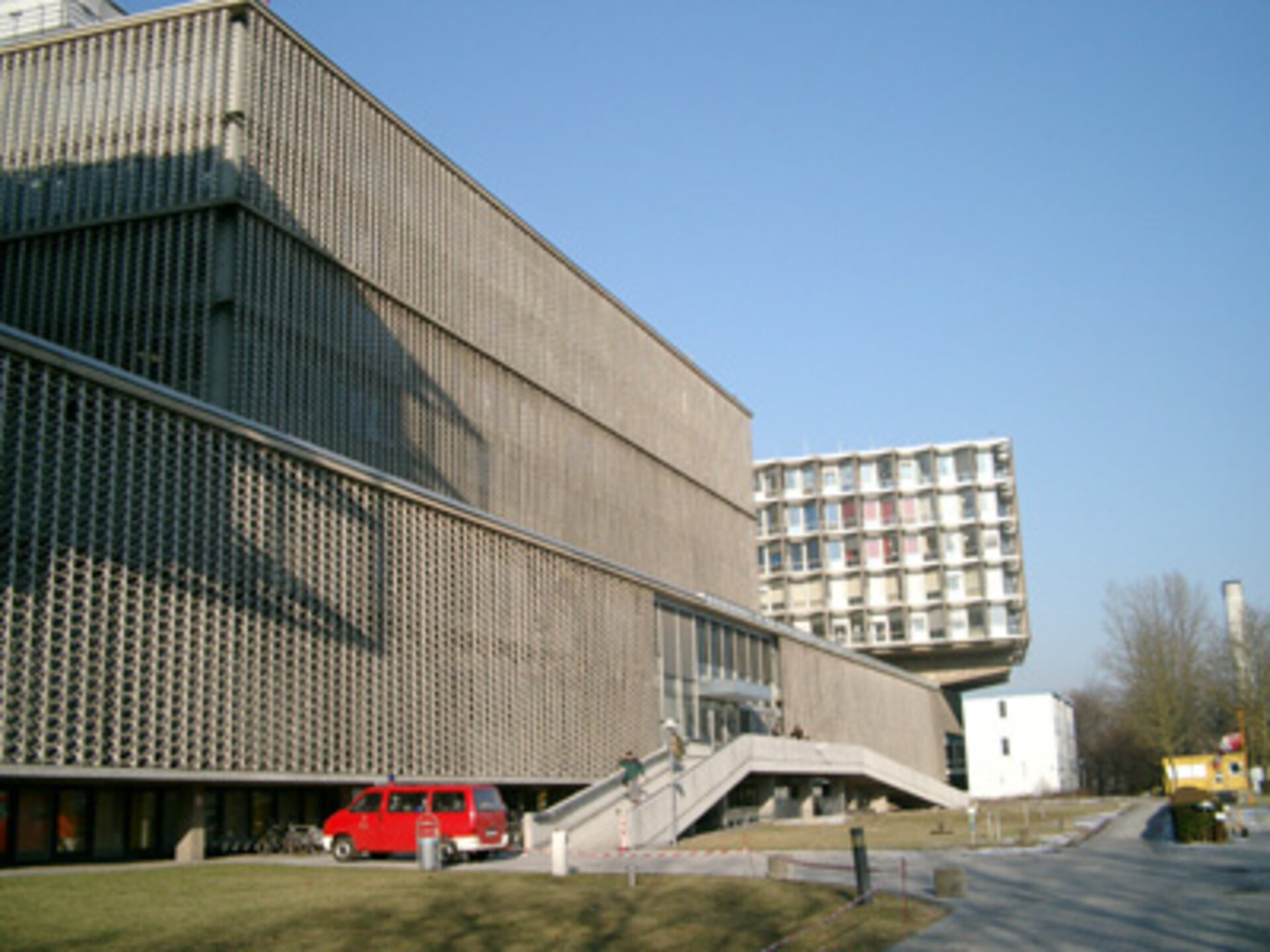 Terrestrische Raumstation: das Klinikum Benjamin Franklin in Berlin