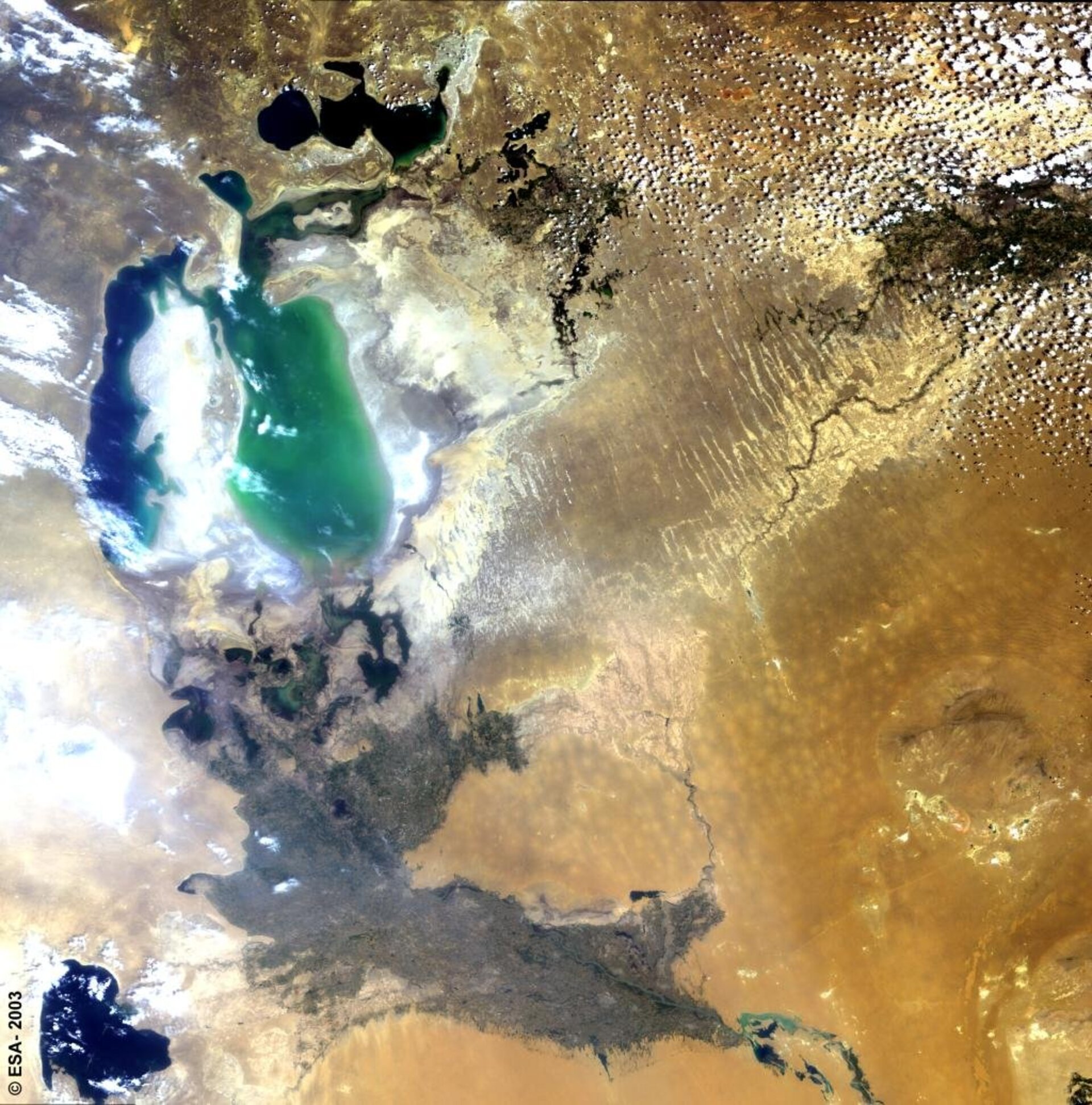 The shrinking Aral Sea, seen from Envisat's MERIS