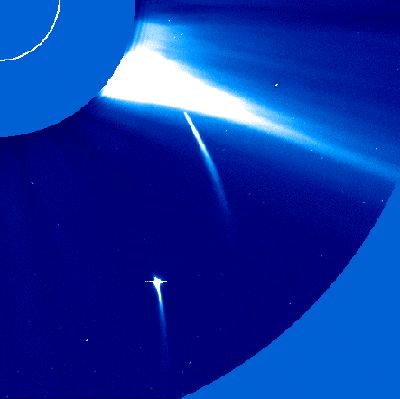SOHO-solobservatoriet registrerer to kometer på vei inn i Solen