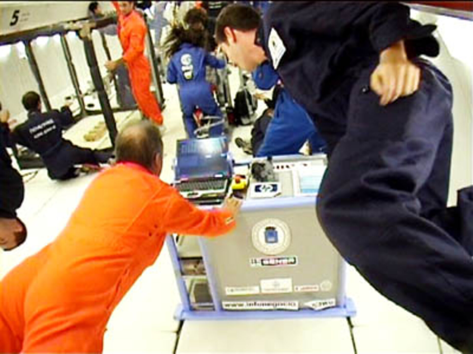 AWU Team experiment in Zero G