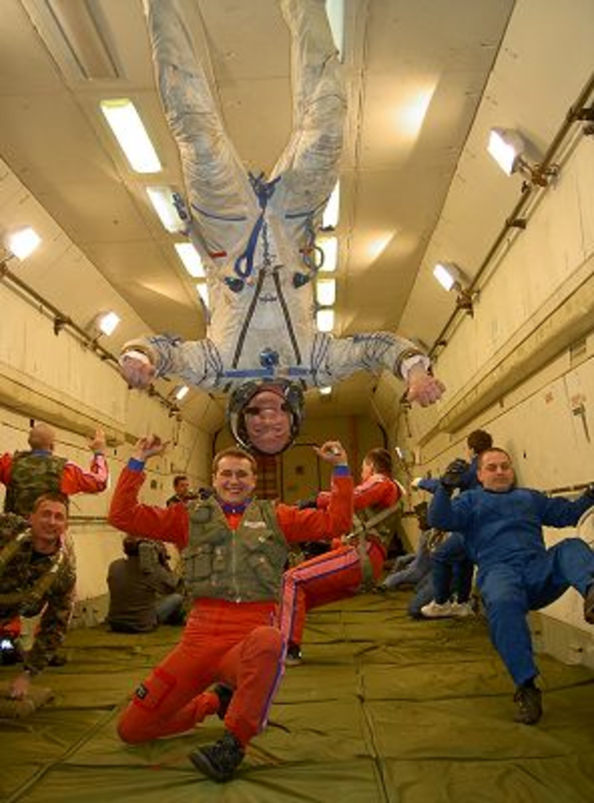 Weightlessness on board a Russian parabolic flight