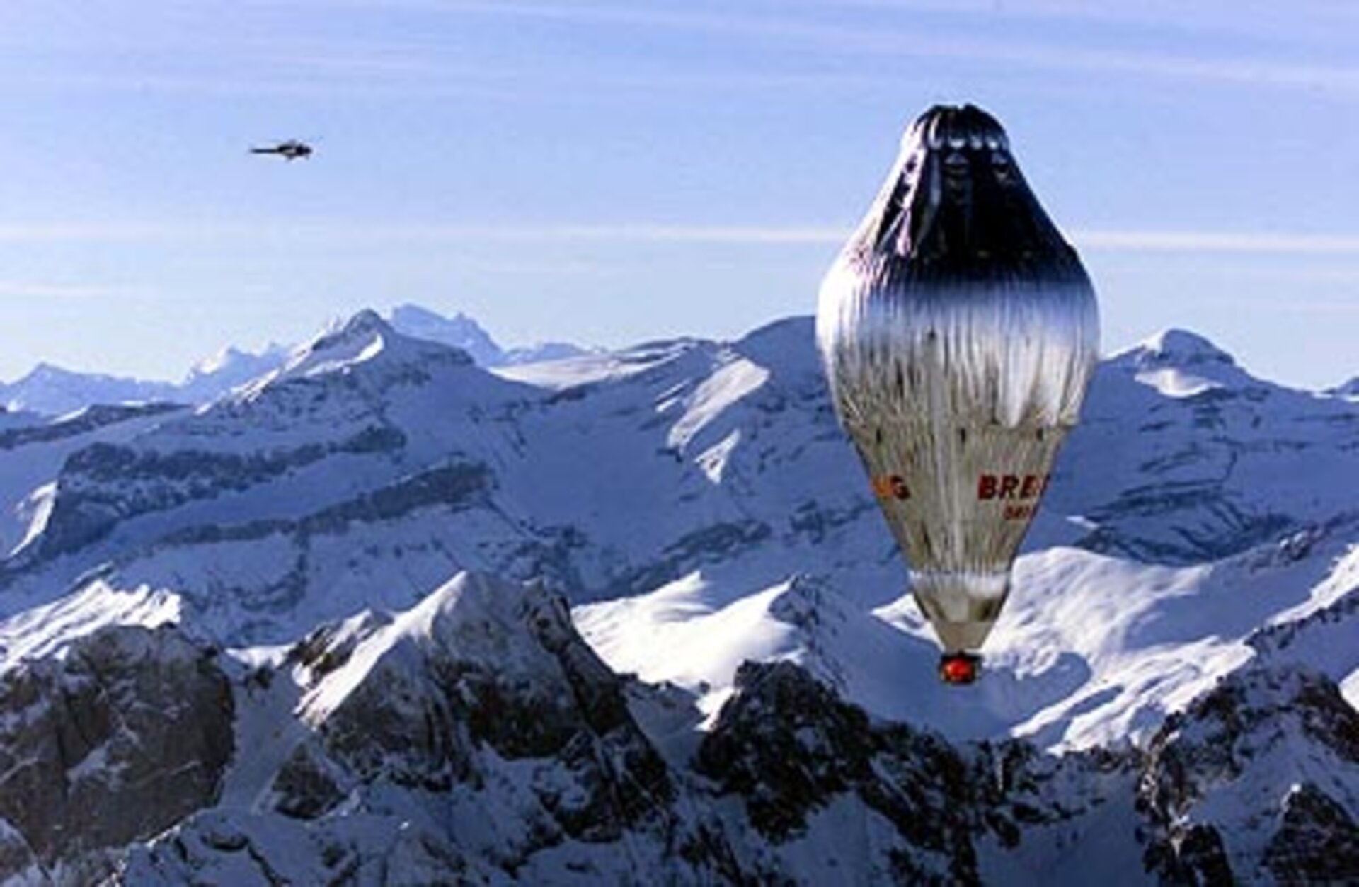 Piccard-Jones' Breitling Orbiter 3