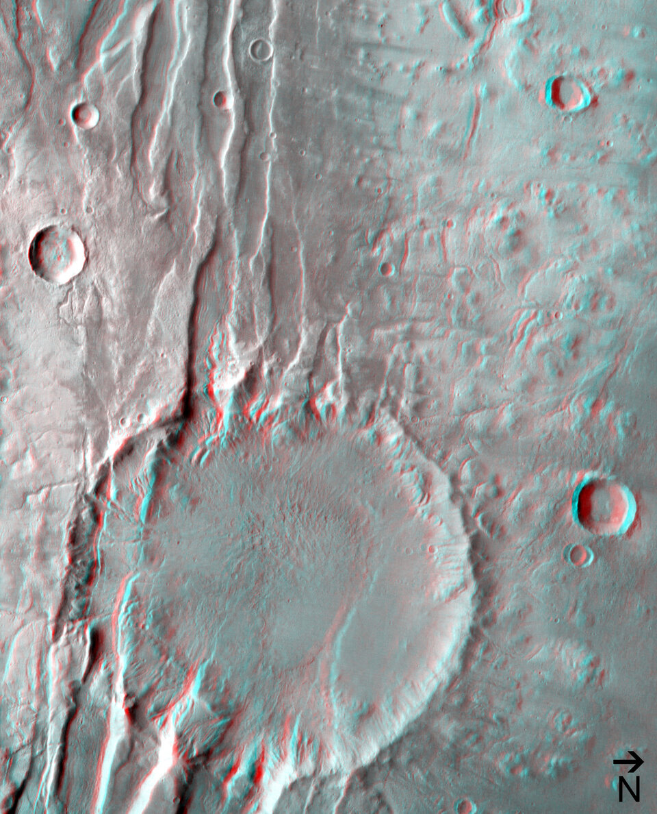(6) Disrupted crater at Acheron Fossae in 3D