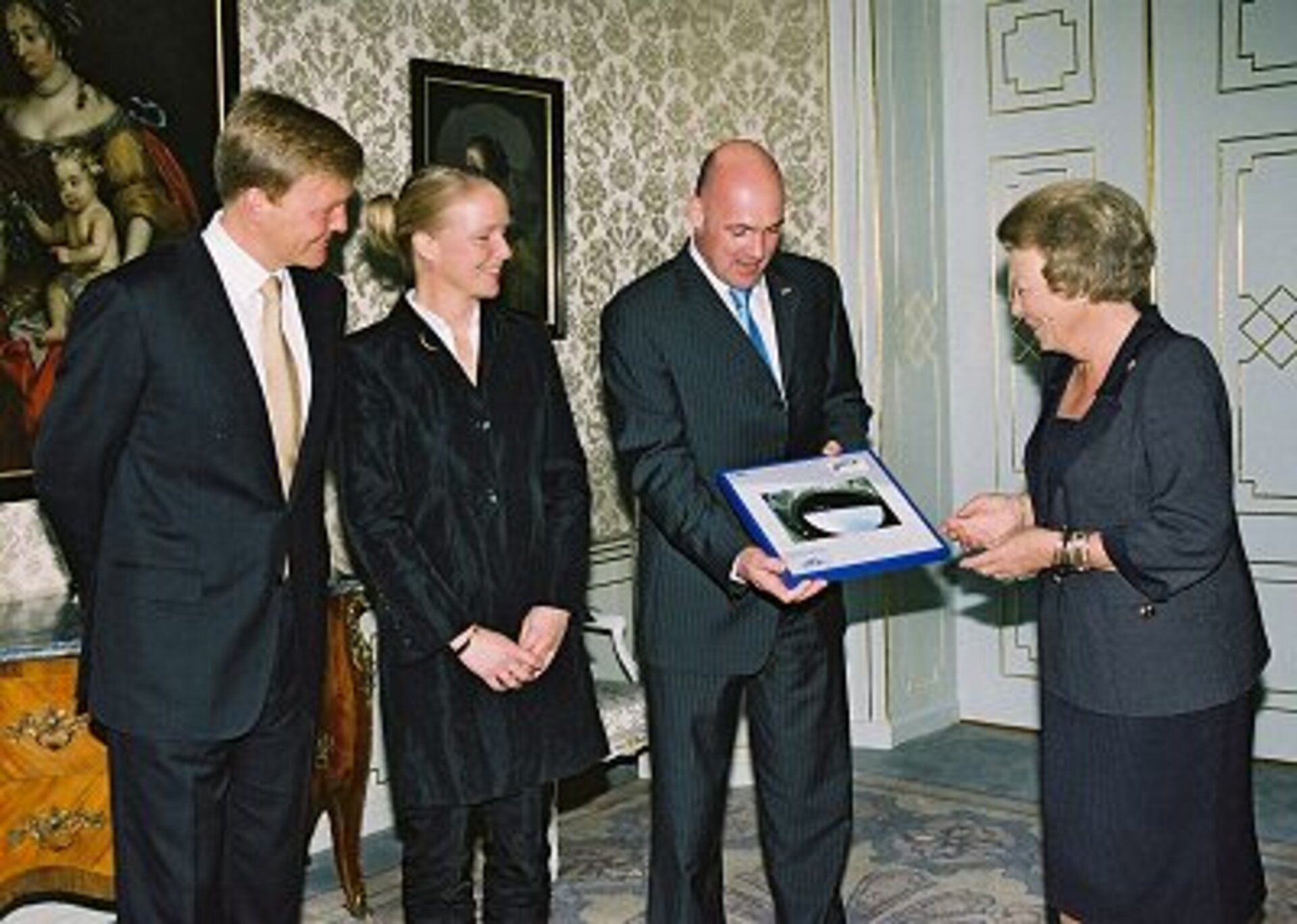 André Kuipers visits Queen Beatrix of the Netherlands