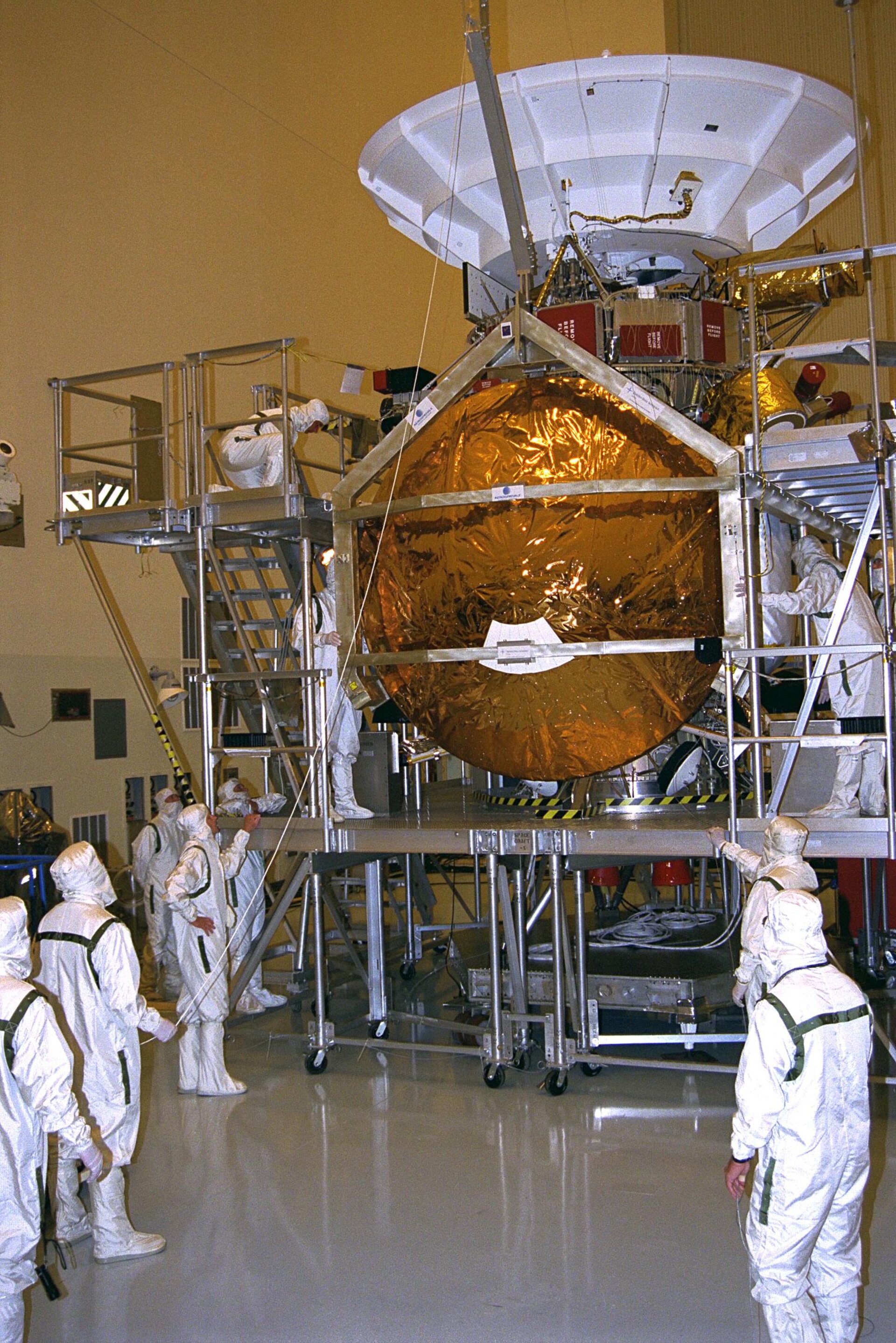 Die Huygens-Sonde integriert mit dem Cassini-Orbiter