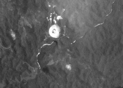 L’énorme parabole du radiotélescope d’Arecibo est visible depuis l’espace.