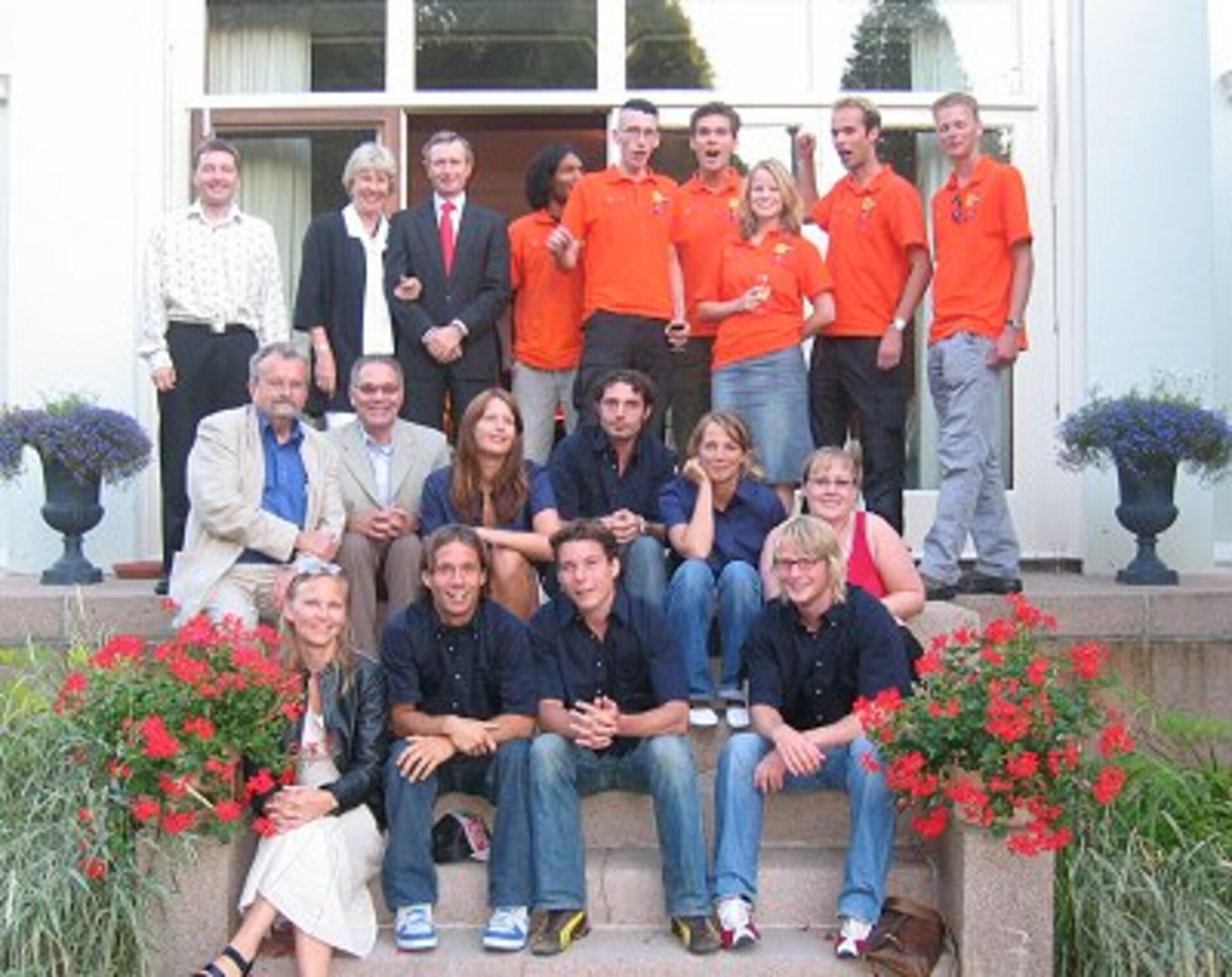 Nuna II-teamet i holländska ambassadörens Mr Aders residens