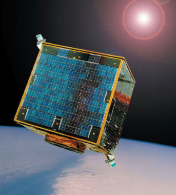 De Sloshsat-satelliet onderzoekt twee weken lang hoe vloeistoffen zich in de ruimte gedragen