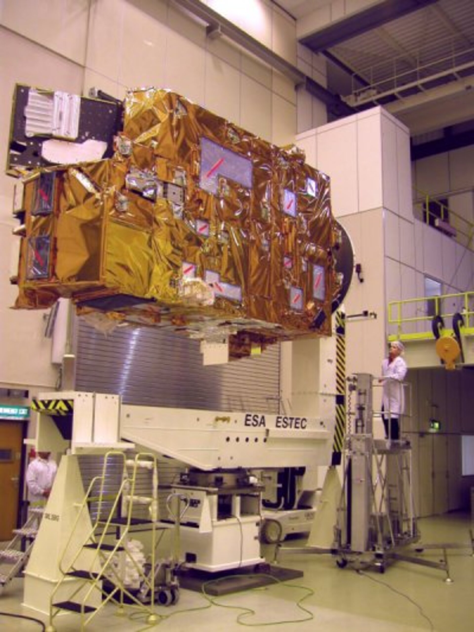 MetOp PLM on the Moment of inertia (MOI) L-shaped adapter