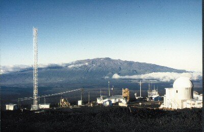Measurement station, Mauna Loa volcano, Hawaii