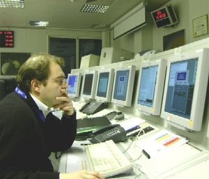 Concentrating in Huygens's Dedicated Control Room