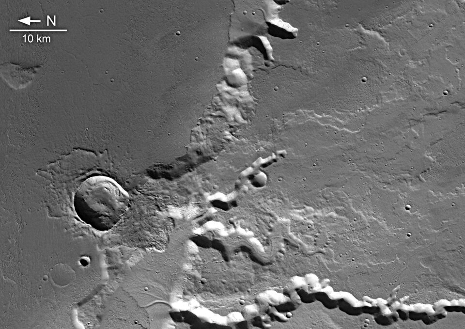 Medusa Fossae in black & white