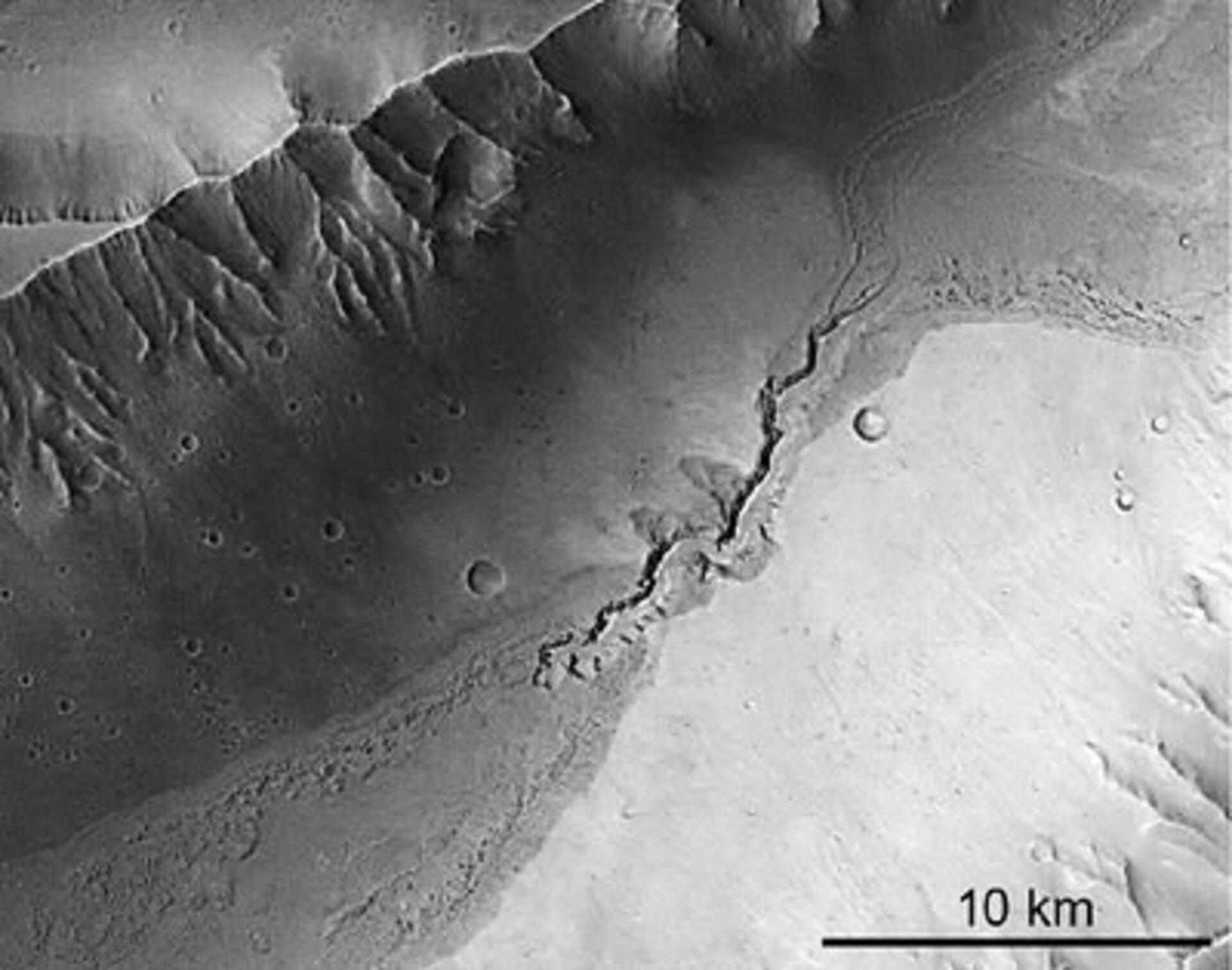 Kasei Valles, das größte ausgetrocknete Flussbett auf dem Mars