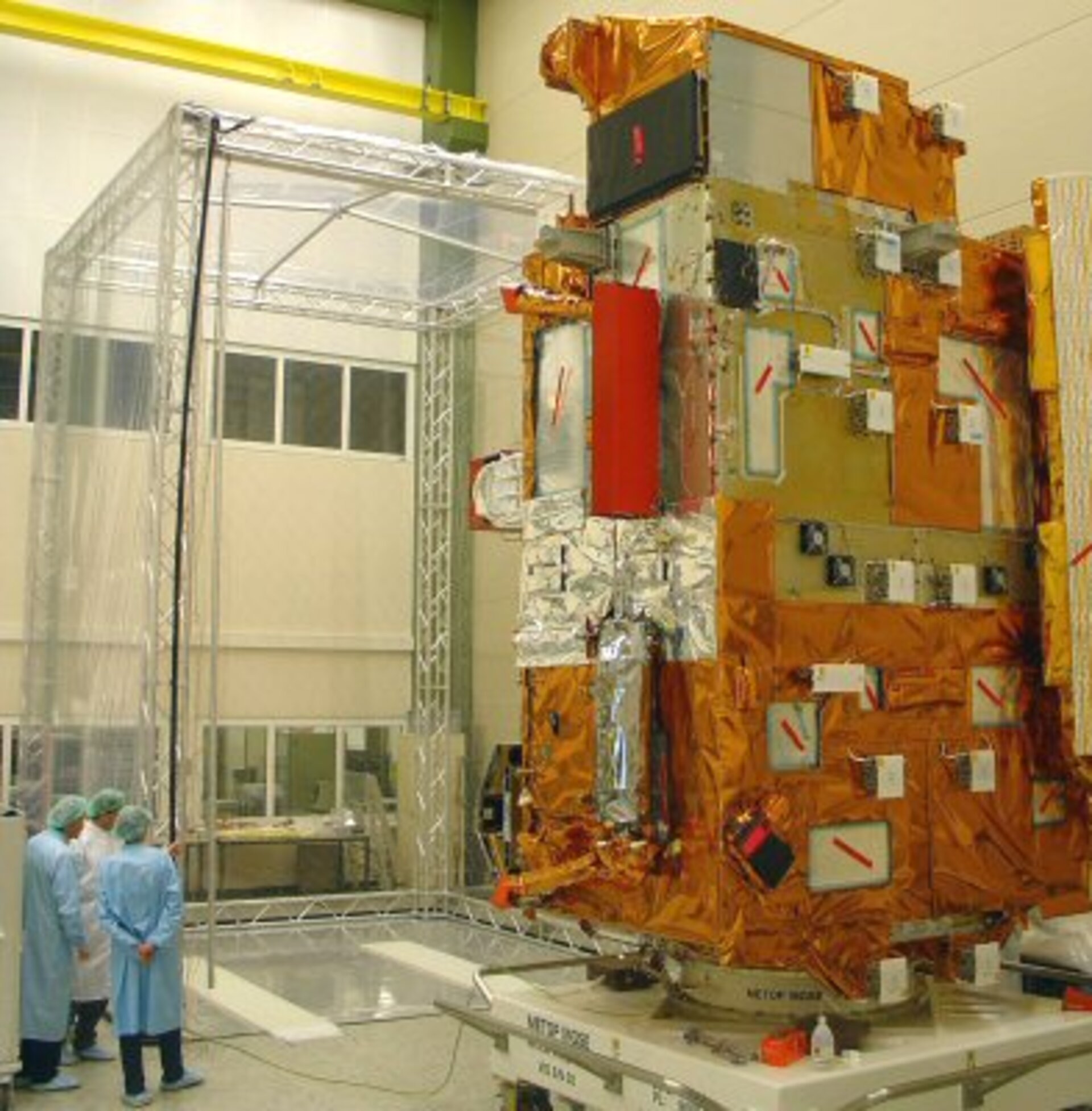 MetOp-1 payload module in front of long-term storage