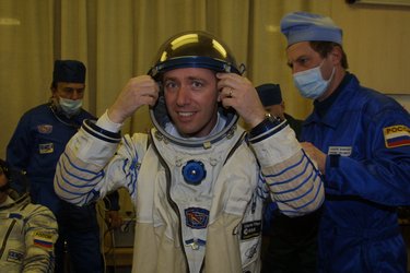 Roberto Vittori prepares for a final pressure test of his Sokol suit