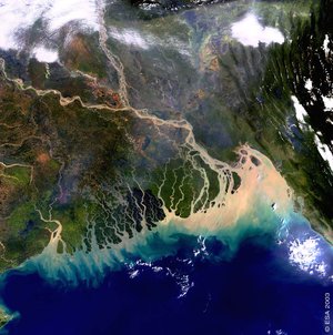 The Bangladesh coastline seen by Envisat