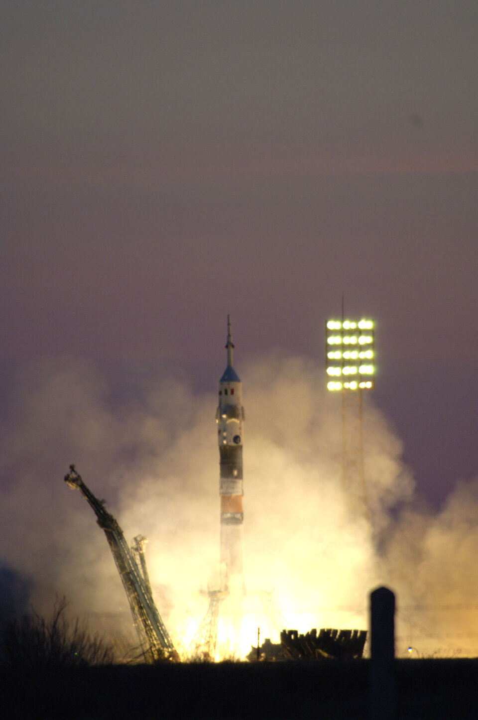 La navicella spaziale è stata lanciata dal cosmodromo di Baikonur in Kazakistan alle 06.46 ora locale (02.46 CEST)