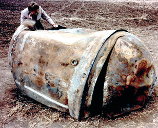 Two large fragments of a Delta second stage