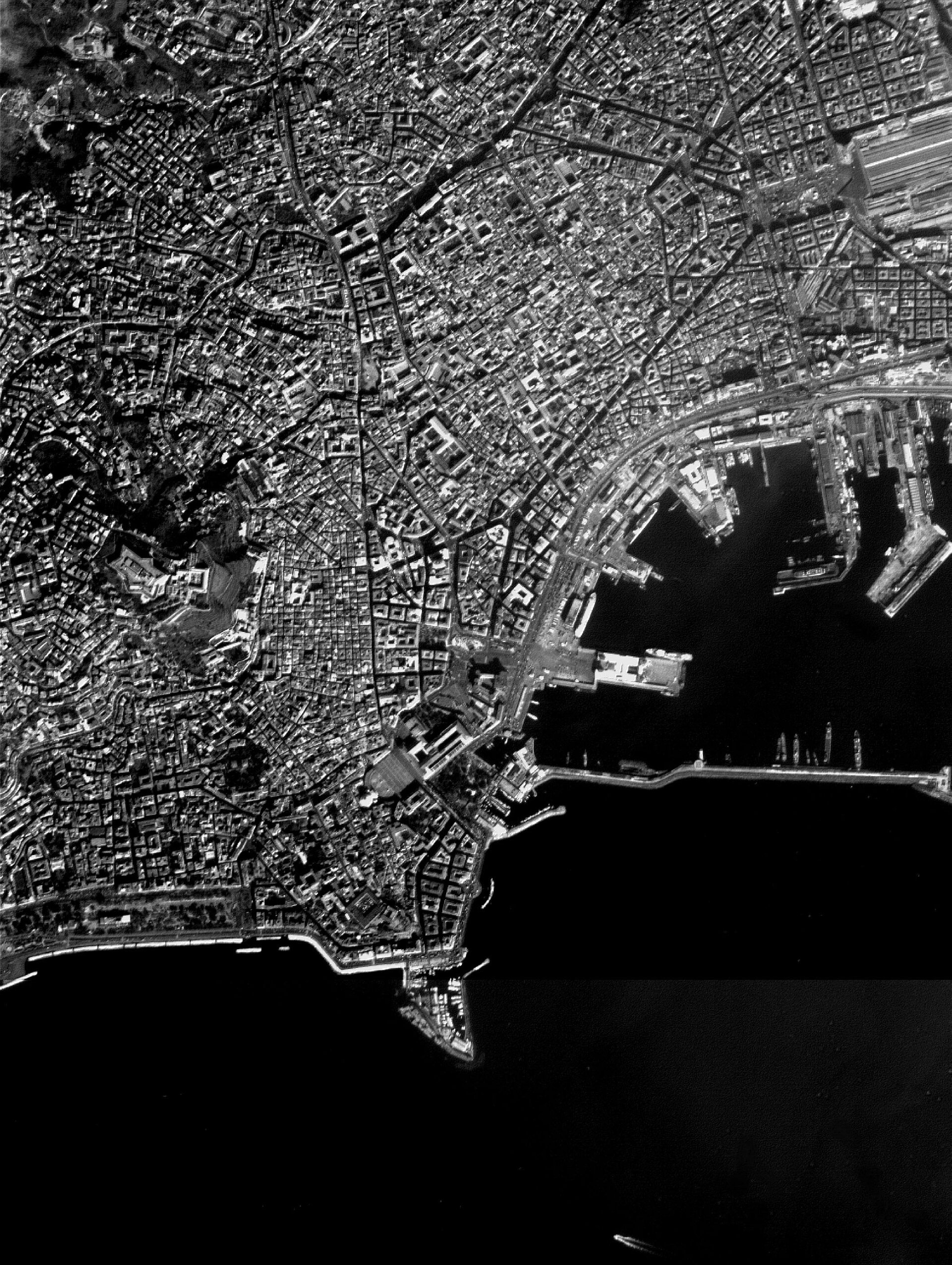 Naples, Italy - HRC image - 19 February 2003