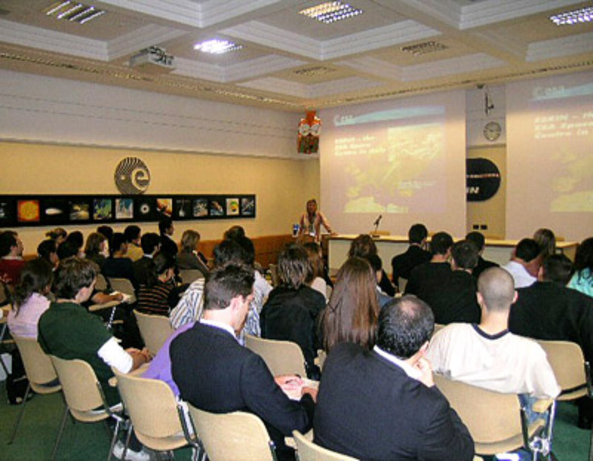 I partecipanti al corso presso ESRIN