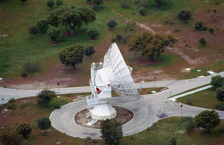 The Villafranca  VIL-1 15-m S-band antenna