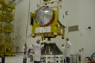 Venus Express being lowered onto LVA