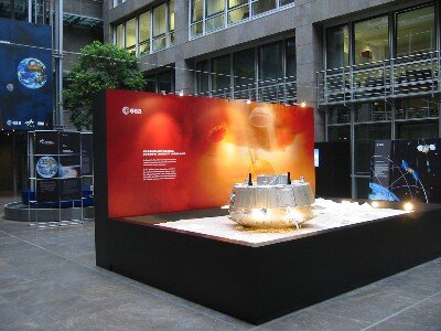 Modell der erfolgreichen Huygens-Sonde in der Ausstellung
