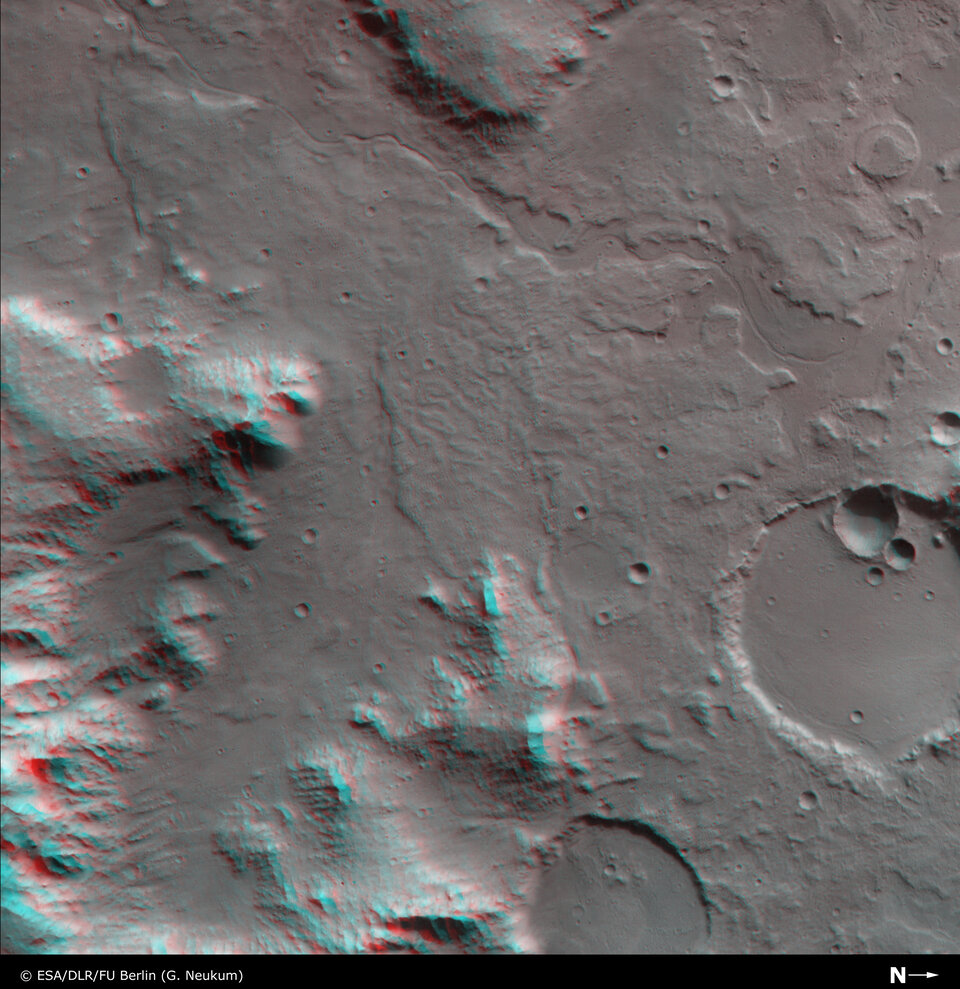 3D anaglyph view of Libya Montes valley region